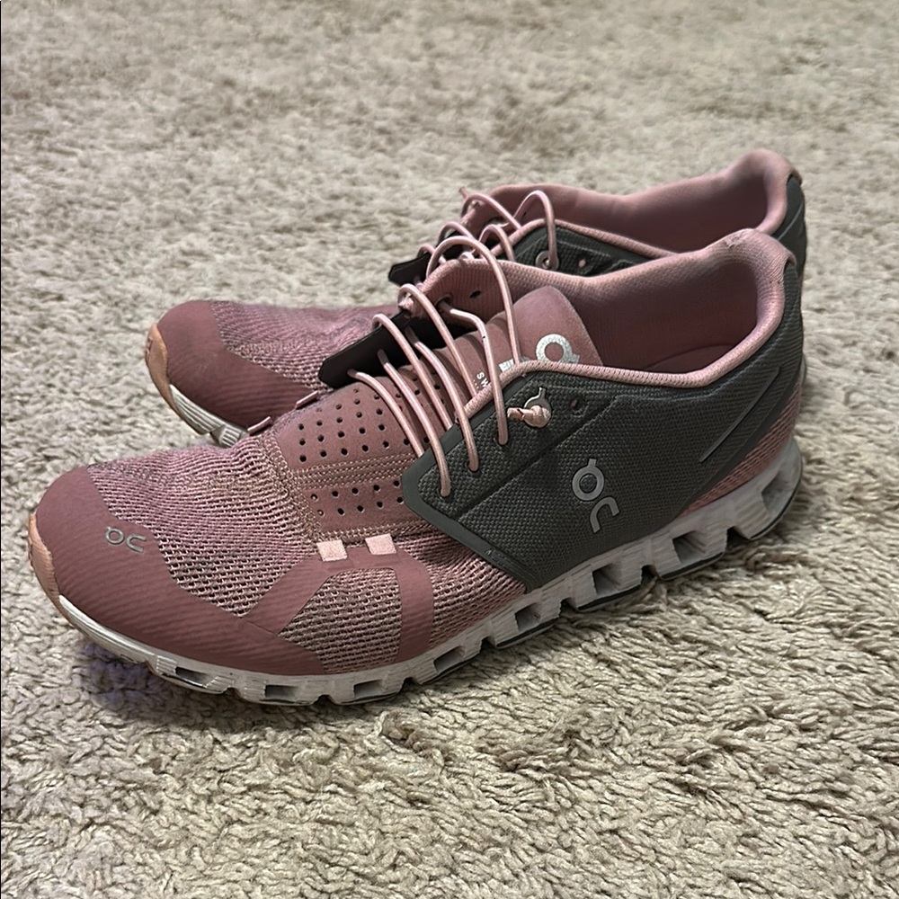 On Running Women's Pink and Gray Running Shoes